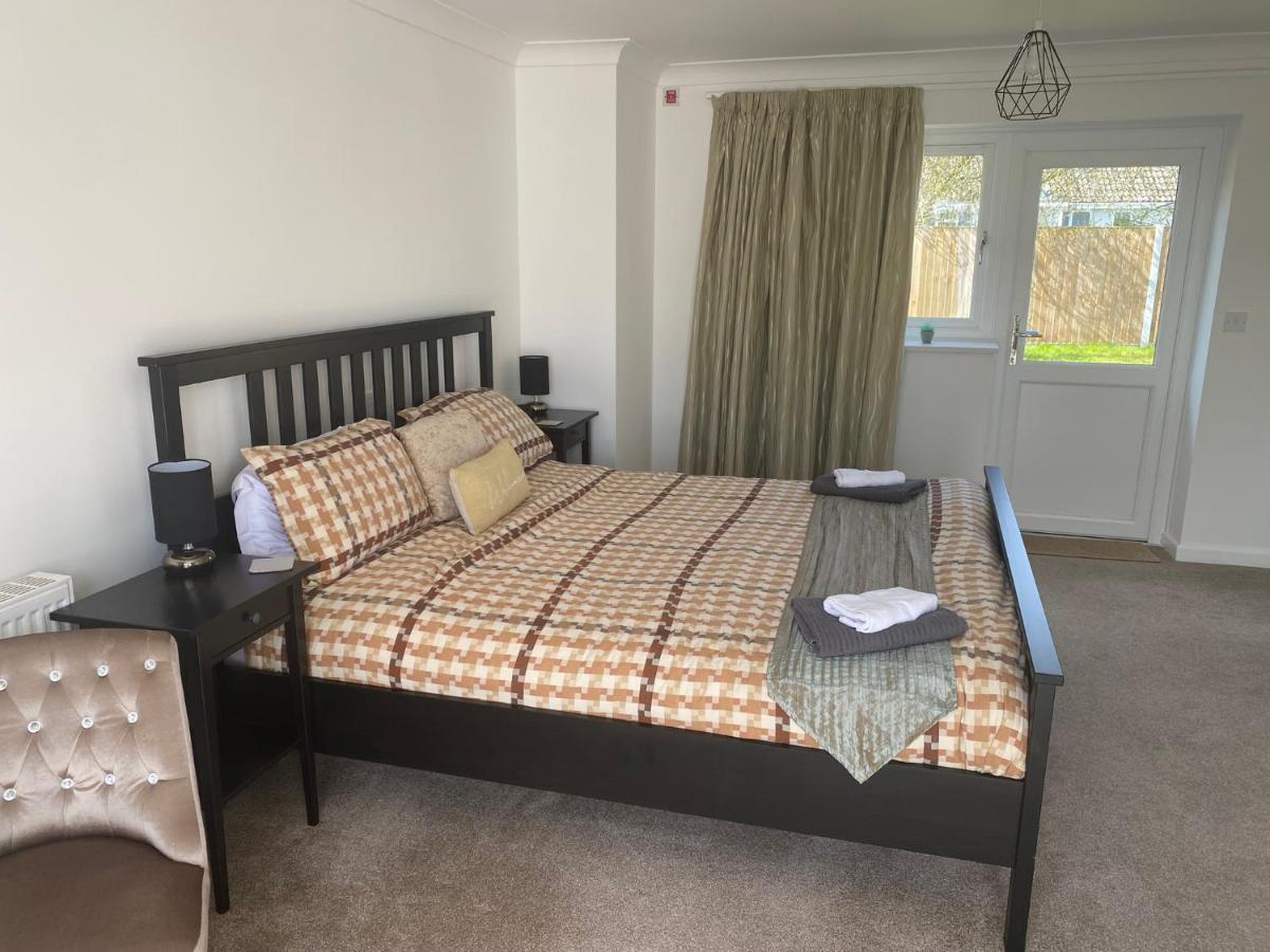 Number 6 - Lytton Tree Lodge, Reydon, Southwold Экстерьер фото
